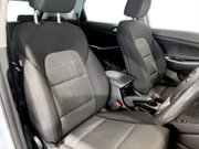Hyundai TUCSON 1.6 GDi SE Nav SUV 5dr Petrol Manual Euro 6 (s/s) (132 ps) Air Con - Blueto 11