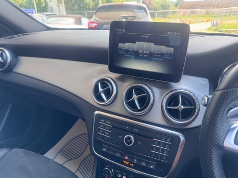 Mercedes-Benz GLA 1.6 GLA200 AMG Line (Premium) 7G-DCT Euro 6 (s/s) 5dr 16