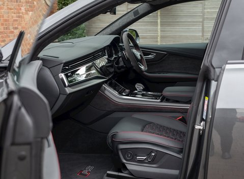 Audi RS Q8 Vorsprung 16