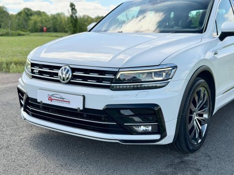 Volkswagen Tiguan 2.0 TDI R-Line Euro 6 (s/s) 5dr 20