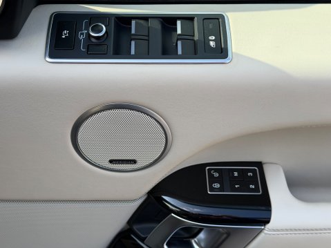 Land Rover Range Rover TDV6 VOGUE SE 19