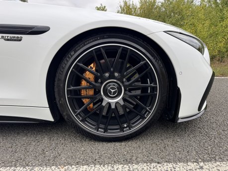 Mercedes-Benz SL Series SL63 AMG Performance V8 BiTurbo 4Matic+ Auto Petrol Convertible RED LEATHER 57