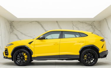 Lamborghini Urus 2