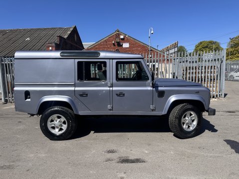 Land Rover Defender 110 TDI XS UTILITY WAGON DCB AIR CON 2