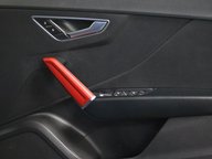 Audi Q2 TFSI SPORT 26