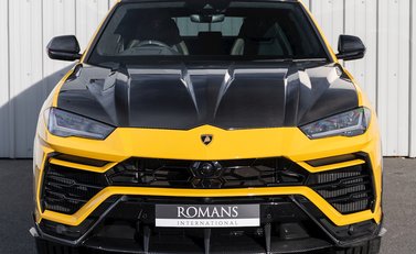 Lamborghini Urus 4