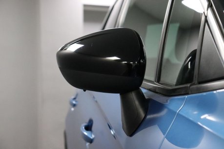 Vauxhall Crossland X GRIFFIN 33