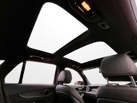 Mercedes-Benz GLC GLC 220d 4Matic AMG Night Edition 5dr 9G-Tronic 32