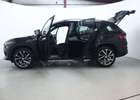 Skoda Kodiaq 1.5 TSI ACT SportLine SUV 5dr Petrol DSG Euro 6 (s/s) (7 Seat) (150 ps) 60