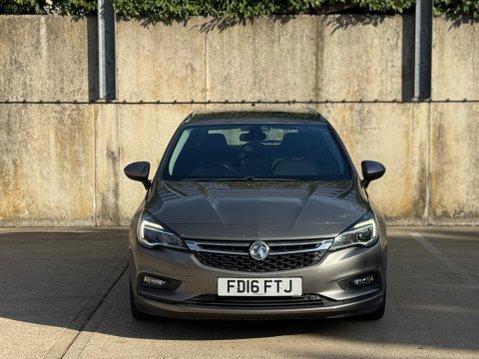 Vauxhall Astra 1.6 CDTi Elite Nav Sports Tourer Auto Euro 6 5dr 4
