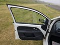 Volkswagen Up 1.0 Move up! Euro 6 (s/s) 5dr 26