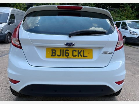 Ford Fiesta 1.5 TDCi ECOnetic Panel Van 3dr Diesel Manual (82 g/km, 94 bhp) 10