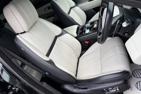 Land Rover Range Rover Velar R-DYNAMIC HSE - ALL BLACK - SLIDING PAN ROOF -2 OWNERS - SERVICE HISTORY 36