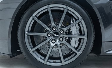 Aston Martin V12 Vantage S ROADSTER 28