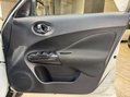 Nissan Juke 1.6 Juke N-Connecta CVT 5dr 53