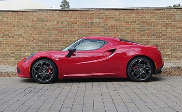 Alfa Romeo 4C Launch Edition 6