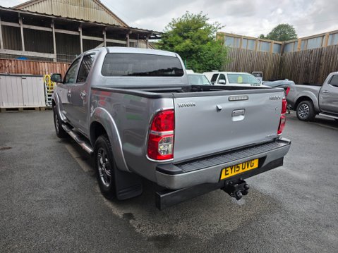 Toyota Hilux INVINCIBLE X 4X4 D-4D DCB AUTO 6