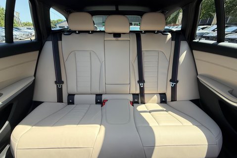 BMW 3 Series 330E M SPORT -PAN ROOF -M PRO PACK -OYSTER LEATHER -ONE OWNER -FBMWSH 17