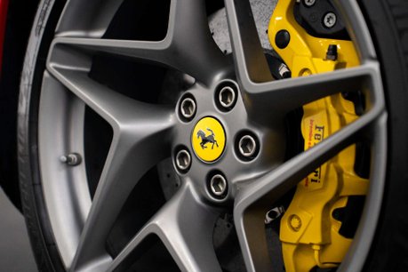 Ferrari F8 3.9 F8 Tributo Semi-Auto 2dr 5