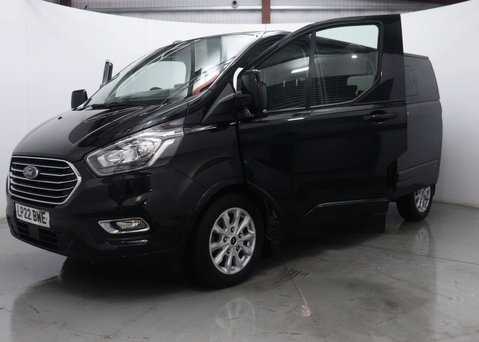 Ford Tourneo Custom 2.0 Tourneo Custom 320 Titanium EcoBlue Auto L2 4dr 46