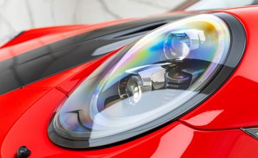 Porsche 911 GT2 RS (991) 32