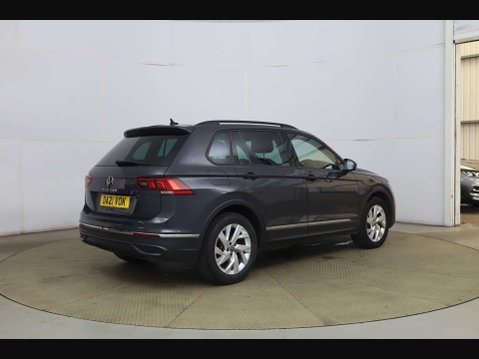 Volkswagen Tiguan 1.5 Tiguan Life TSi Semi-Auto 5dr 6