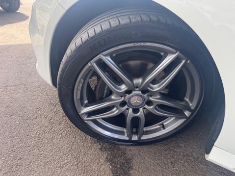 Mercedes-Benz A Class 1.5 A180d AMG Line (Executive) Euro 6 (s/s) 5dr 17