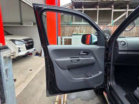Volkswagen Amarok DC TDI ULTIMATE 4MOTION 26