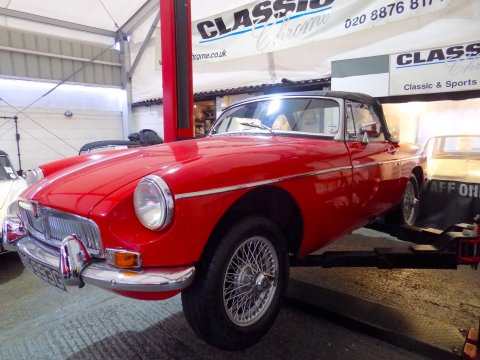 MG MGB MKII ROADSTER 66