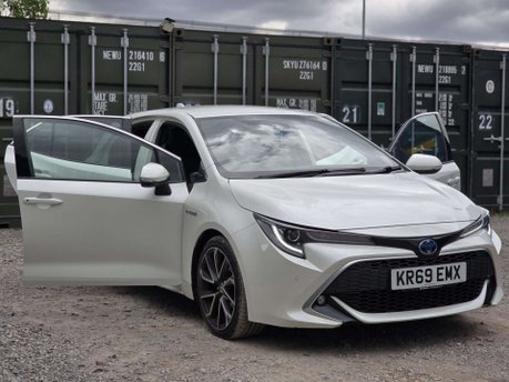 Toyota Corolla 2.0 VVT-h Excel Hatchback 5dr Petrol Hybrid CVT Euro 6 (s/s) (184 ps) 6