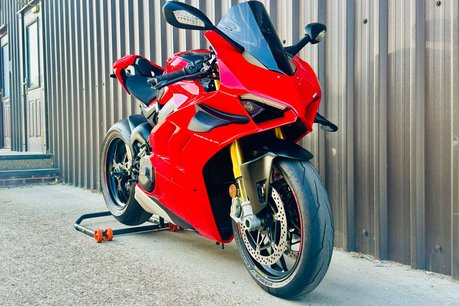 Ducati Panigale V4S Gen 2 15