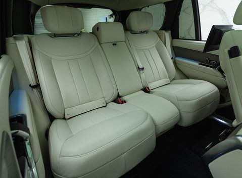 Land Rover Range Rover P530 FIRST EDITION 17