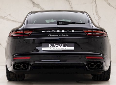 Porsche Panamera Turbo 5