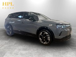 Vauxhall Grandland 73kWh Ultimate SUV 5dr Electric Auto (213 ps) Full Leather Trim - Heated Se