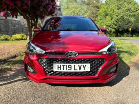 Hyundai i20 T-GDI PREMIUM NAV 10