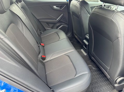 Audi Q2 TDI QUATTRO S LINE 35