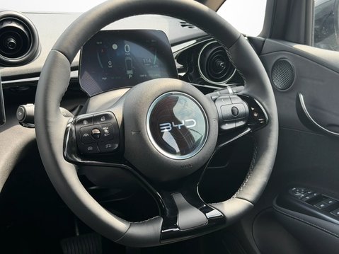 BYD Dolphin 150kw Comfort 60.4kWh 5dr Auto 15