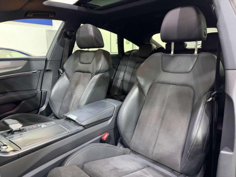 Audi A7 2.0 TDI 40 S line Sportback 5dr Diesel S Tronic quattro Euro 6 (s/s) (204 p 6