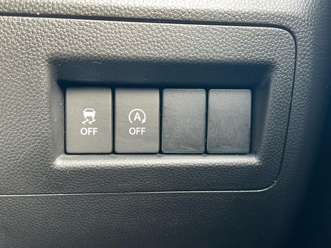 Suzuki Ignis SZ-T DUALJET MHEV 42