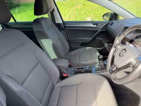 Volkswagen Golf 1.5 Golf Match Edition TSi Evo 5dr 17