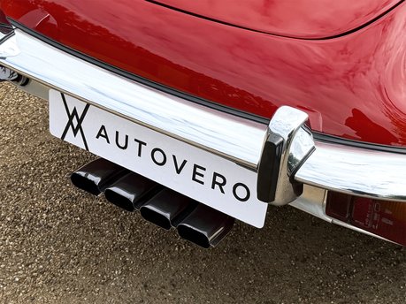 Jaguar E-Type 2+2 30