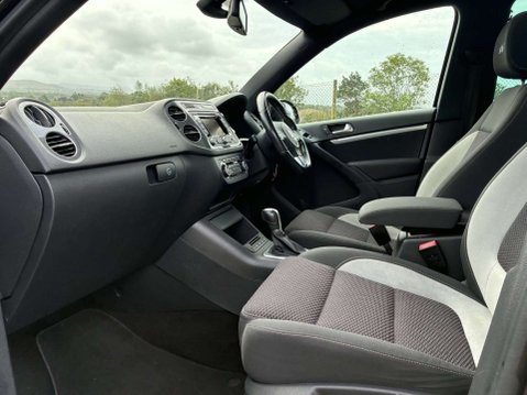 Volkswagen Tiguan 2.0 Tiguan R-Line TDI BlueMotion Technology 4Motion Semi-Auto 4WD 5dr 11
