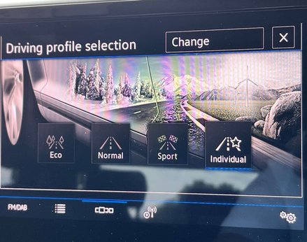 Volkswagen T-Roc 1.5 T-Roc R-Line TSI Semi-Auto 5dr 44