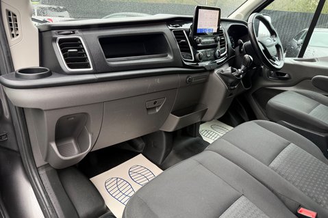Ford Transit 350 LIMITED ECOBLUE - RARE SPEC VAN - L3H2 - CRUISE -CAMERA - LWB MID ROOF 15