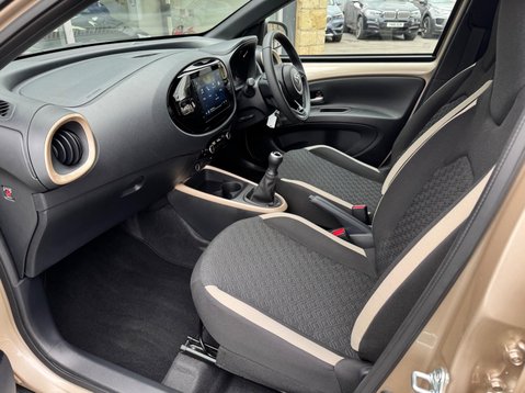 Toyota Aygo X VVT-I EDGE 33