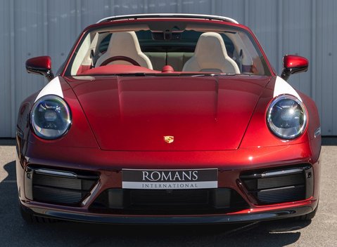 Porsche 911 (992) Targa 4S Heritage Design Edition 4
