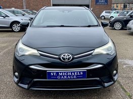 Toyota Avensis 1.8 Avensis Excel Valvematic CVT 5dr 5