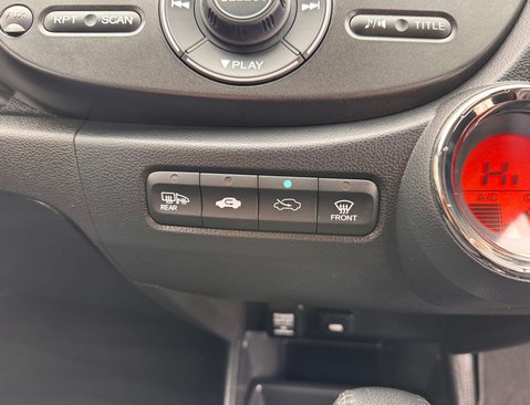 Honda Jazz 1.3 Jazz ES+ i-VTec CVT 5dr 38