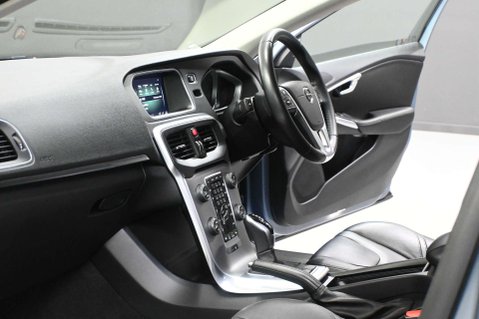 Volvo V40 1.5 V40 Inscription Edition T3 Auto 5dr 20