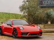 Porsche 911 Carrera GTS Manual 2